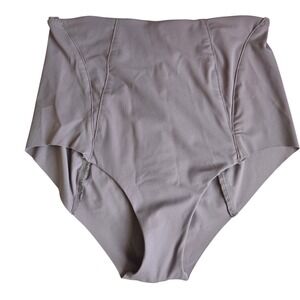 Vitamin A Size M Dusty Mauve High Waist‎ Bikini Bottom – Eco Luxe Swimwear